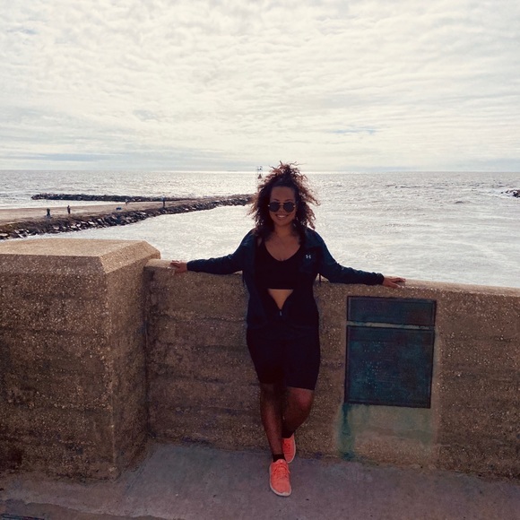 Meet your Posher, Mic - Picture 11 of 11